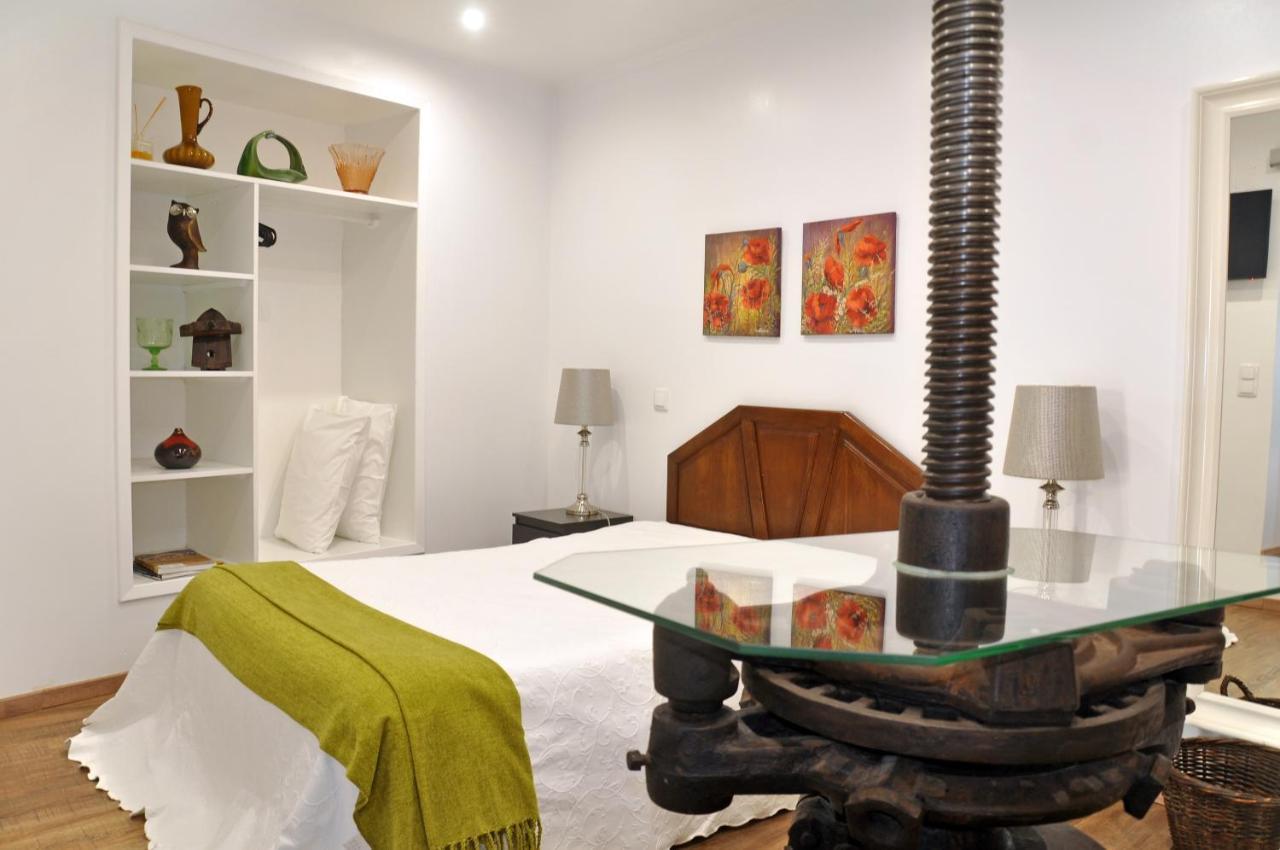 Sleep In Bucelas Екстериор снимка