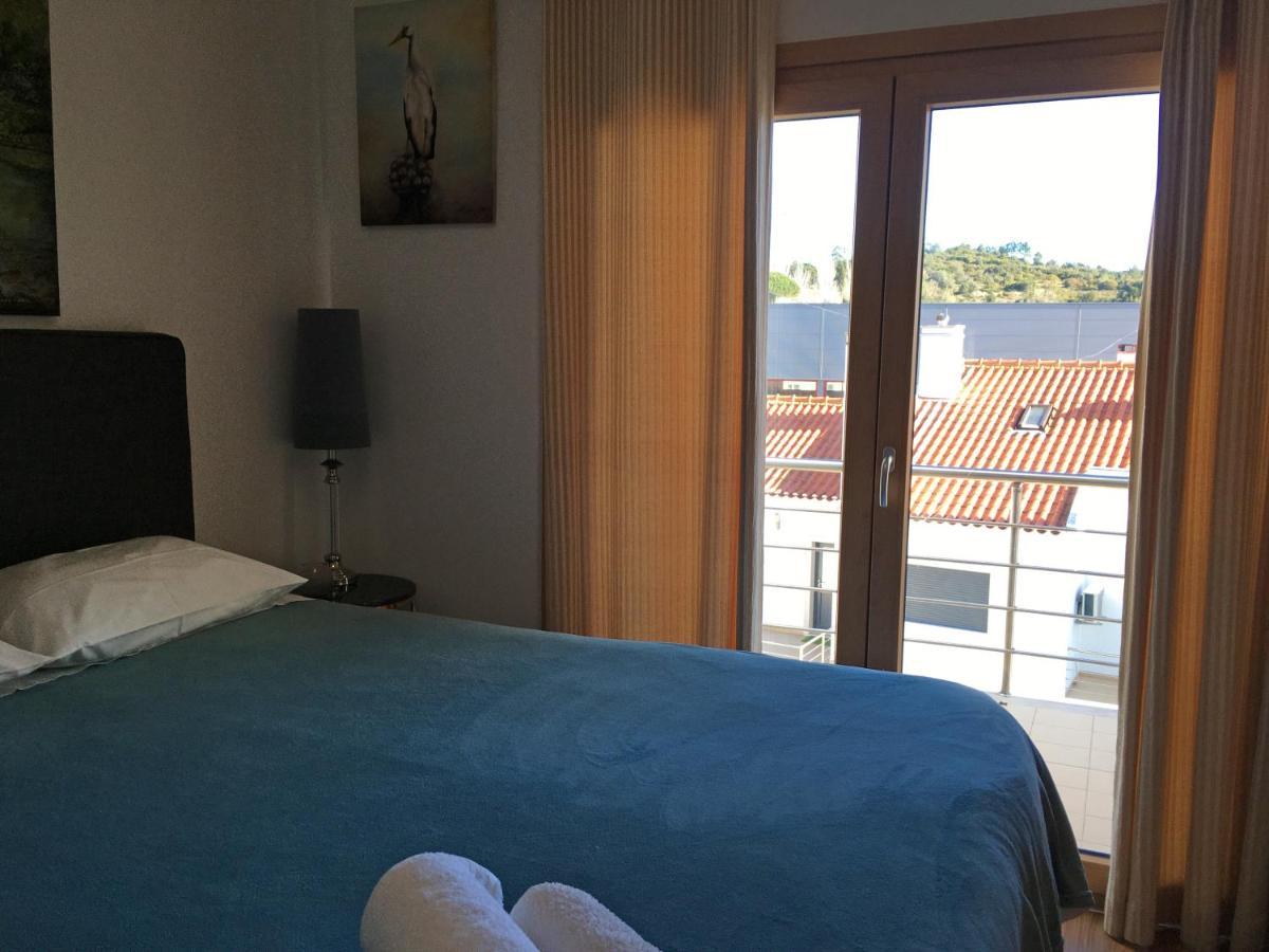 Sleep In Bucelas Екстериор снимка