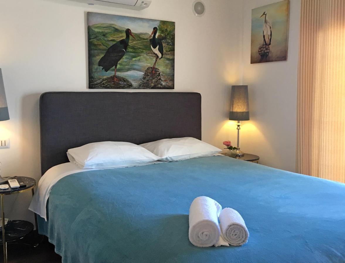 Sleep In Bucelas Екстериор снимка